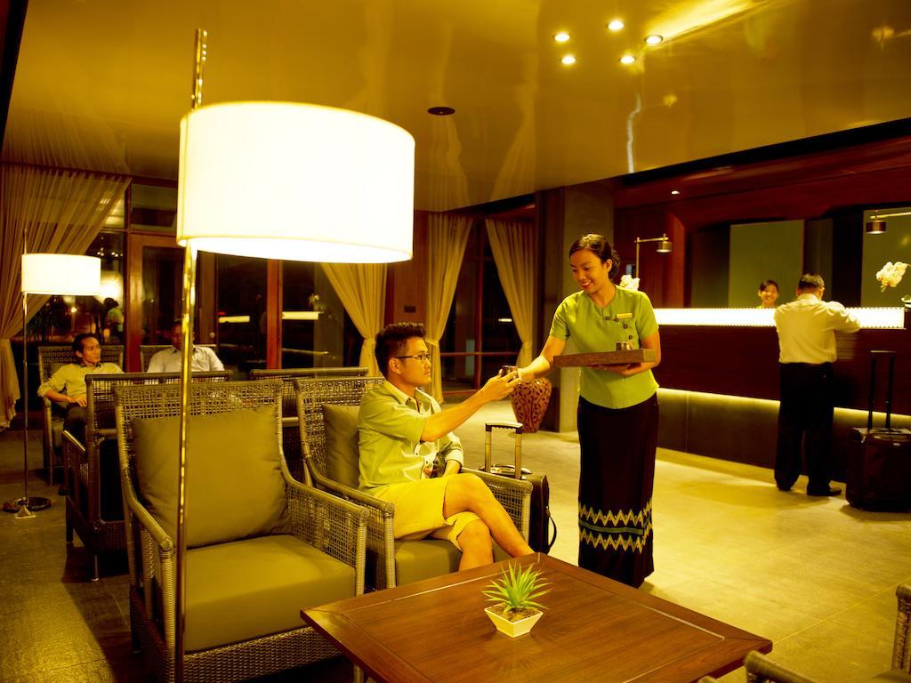 Emerald Palace Hotel Naypyidaw Eksteriør billede